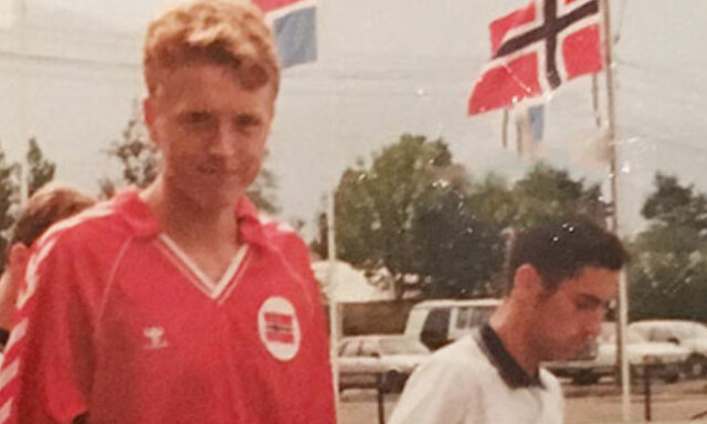 Anders var stjerne på u-landslaget i fotball. I 2012 forlot han verden